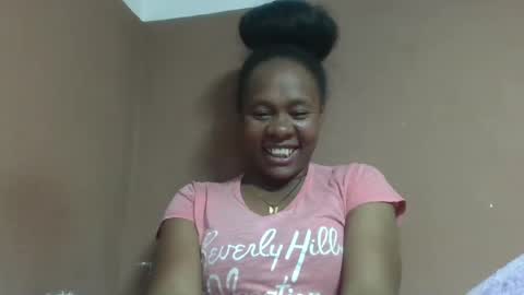 Snapshot of aimee982179 chatting on July 20, 3:36 pm aimee982179 online show from July 20, 3:36 pm