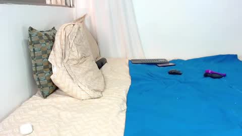 IAN online show from September 16, 9:27 pm