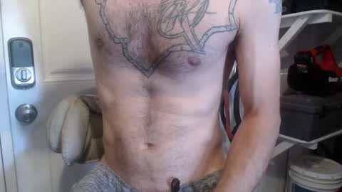Snapshot of airbornx2n1 chatting on May 24, 5:07 pm Leo Airborn Sir Daddy online show from May 24, 5:07 pm
