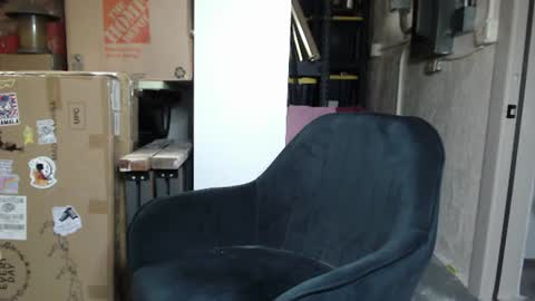 Leo  Airborn  Sir  Daddy online show from July 19, 2:37 am