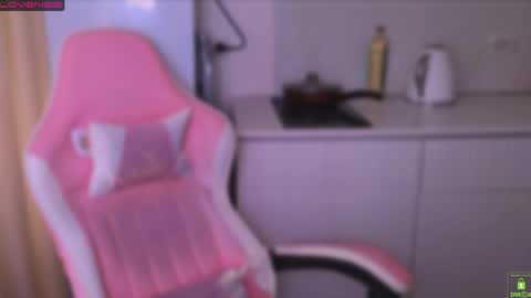 airyhill online show from April 19, 12:59 pm