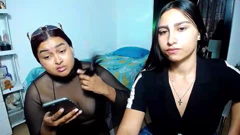 aisha_stacey0410 online show from February 7, 4:22 pm