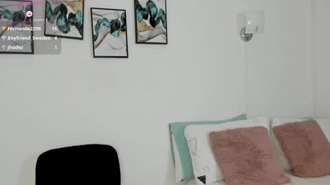 Snapshot of aisha_w10 chatting on January 14, 8:15 pm Aisha online show from January 14, 8:15 pm