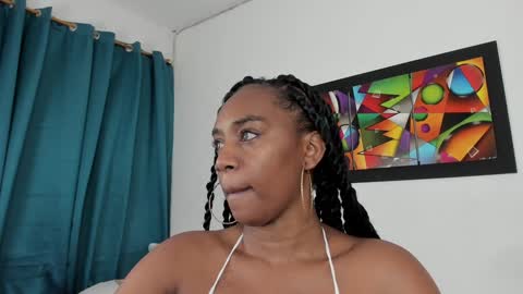 Snapshot of aisha_w10 chatting on January 31, 12:18 pm Aisha online show from January 31, 12:18 pm