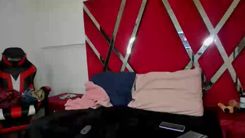 aishaxht online show from April 9, 8:58 pm