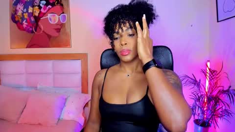 Snapshot of aitana_brown chatting on March 1, 2:30 pm Aitana Brown online show from March 1, 2:30 pm