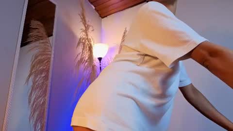Snapshot of aitanna_garciia chatting on June 18, 11:03 am Aitana Garcia online show from June 18, 11:03 am