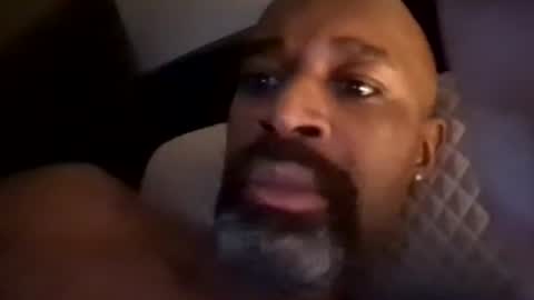 Snapshot of aj297914 chatting on February 26, 7:29 am aj297914 online show from February 26, 7:29 am