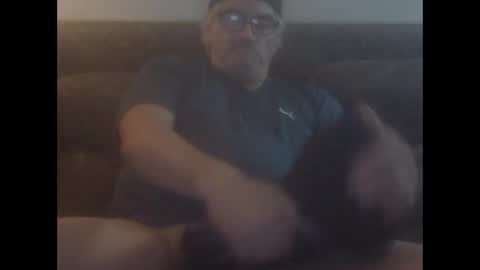 Snapshot of ajames6961 chatting on May 12, 1:19 pm ajames6961 online show from May 12, 1:19 pm