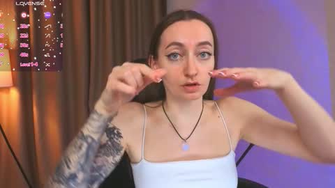 Snapshot of akaheby chatting on January 8, 12:29 pm akaheby online show from January 8, 12:29 pm