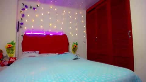 Akai Kraz  online show from December 18, 5:57 am