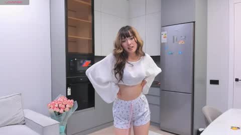 Snapshot of akari_star chatting on June 4, 11:55 pm Akari online show from June 4, 11:55 pm