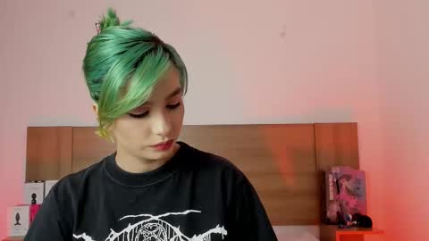 Snapshot of akatsumi_ chatting on January 16, 9:30 pm Akartsumi online show from January 16, 9:30 pm