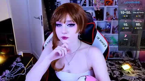 Aki online show from March 18, 12:03 am