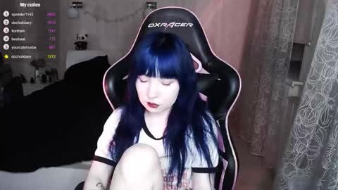 akirahartyx online show from October 23, 4:39 pm