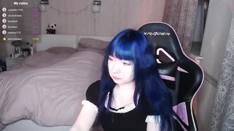 akirahartyx online show from March 2, 4:36 pm