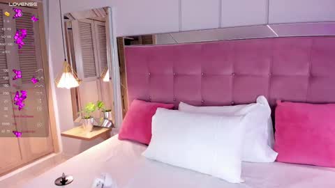 AKIRA online show from February 27, 3:36 am