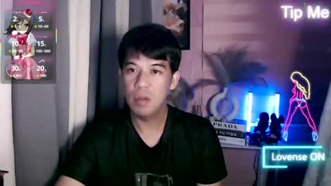 Snapshot of akiramoore chatting on June 28, 2:28 am Akira online show from June 28, 2:28 am