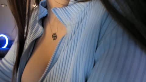 Akura is here 3 online show from March 17, 3:48 pm