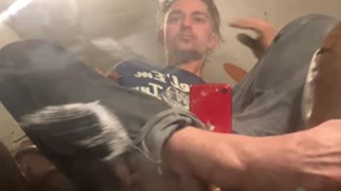 Snapshot of al67784 chatting on March 9, 1:42 am al67784 online show from March 9, 1:42 am