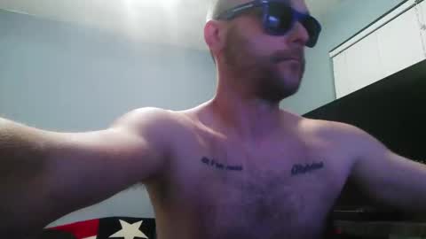 Snapshot of alabamacrazy85 chatting on May 23, 2:50 am alabamacrazy85 online show from May 23, 2:50 am