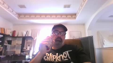 Snapshot of aladdin31673 chatting on October 12, 9:58 pm aladdin31673 online show from October 12, 9:58 pm