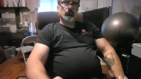 Snapshot of aladdin31673 chatting on October 24, 11:12 pm aladdin31673 online show from October 24, 11:12 pm