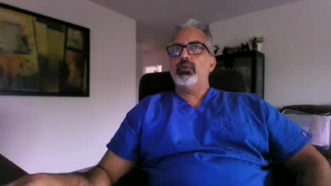 Snapshot of aladdin31673 chatting on June 23, 12:30 am aladdin31673 online show from June 23, 12:30 am