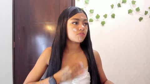 Alaia2  online show from March 25, 12:11 pm