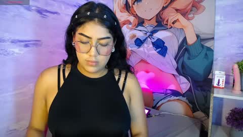 Snapshot of alaia_russo chatting on April 7, 7:25 pm ALAIAS ROOM online show from April 7, 7:25 pm