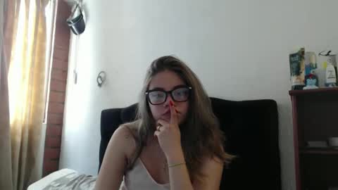 alaina_blessed online show from November 18, 7:51 pm