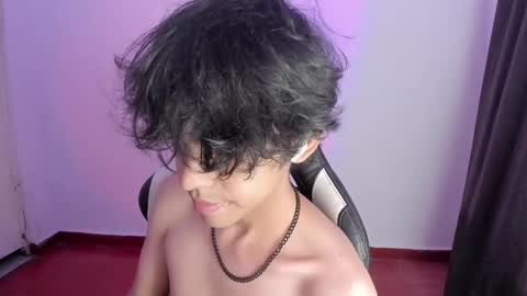 Snapshot of alan18n chatting on January 10, 12:27 am alan18n online show from January 10, 12:27 am