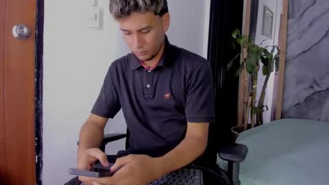 Snapshot of alan__smith chatting on November 17, 7:41 pm alan__smith online show from November 17, 7:41 pm