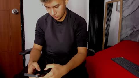 Snapshot of alan__smith chatting on November 18, 8:24 pm alan__smith online show from November 18, 8:24 pm