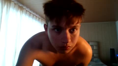 Snapshot of alan_ferrato chatting on August 4, 7:16 pm alan_ferrato online show from August 4, 7:16 pm