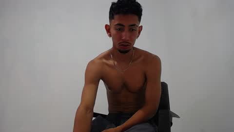 Snapshot of alan_gay chatting on September 11, 2:28 pm Alan online show from September 11, 2:28 pm