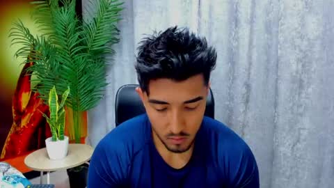 Snapshot of alan_greek_1 chatting on May 20, 1:50 pm Alan greek online show from May 20, 1:50 pm