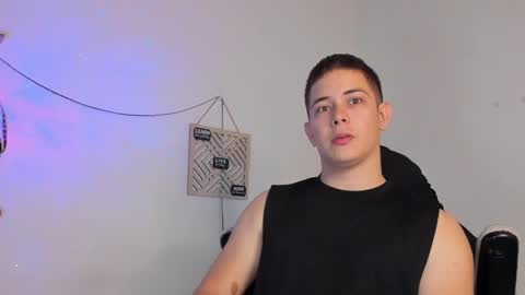 Alan Hadid online show from March 2, 11:42 pm