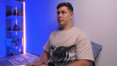 Alan Hadid online show from January 9, 8:32 pm