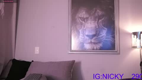 Snapshot of alan_morrys chatting on April 24, 1:41 am alan_morrys online show from April 24, 1:41 am