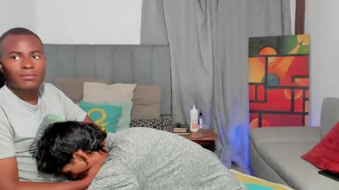 Snapshot of alan_scot chatting on April 28, 11:32 pm Alan and Criss - WE JUST FRIENDS WITH BENEFITS BOTH VERS online show from April 28, 11:32 pm