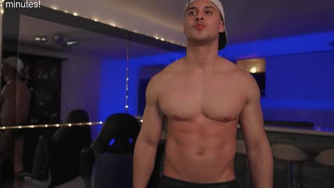 Alan Vidal online show from March 25, 5:46 am