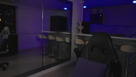 Snapshot of alan_vidal chatting on April 23, 2:02 am Alan Vidal online show from April 23, 2:02 am
