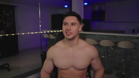 Snapshot of alan_vidal chatting on May 29, 4:32 am Alan Vidal online show from May 29, 4:32 am