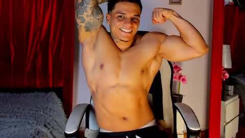 Snapshot of alan_vitori chatting on May 26, 2:29 am alan_vitori online show from May 26, 2:29 am