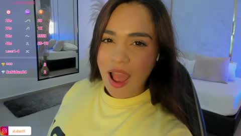Snapshot of alana_dantes chatting on June 11, 6:17 pm M E L I online show from June 11, 6:17 pm