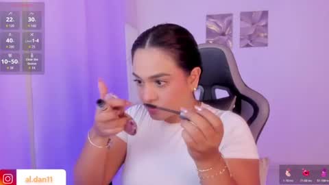 Snapshot of alana_dantes chatting on July 8, 7:51 pm M E L I online show from July 8, 7:51 pm
