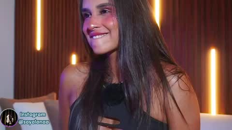 Alana online show from April 15, 2:18 am