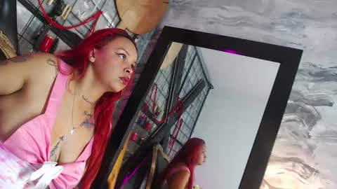 Snapshot of alana_roth chatting on March 7, 3:29 am ALANA ROTH online show from March 7, 3:29 am