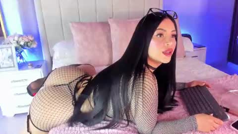 Snapshot of alana_wolff1 chatting on July 22, 11:13 am ALANA online show from July 22, 11:13 am